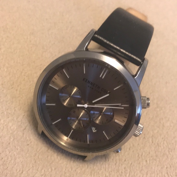 Kenneth Cole Men Watch - Picture 2 of 4